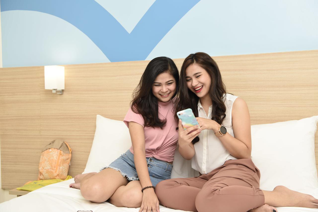 Hop Inn Hotel Alabang Manila Muntinlupa City Bagian luar foto